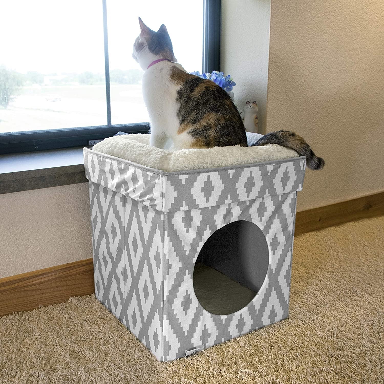 Indoor Cat House/Cat Condo - Image 2