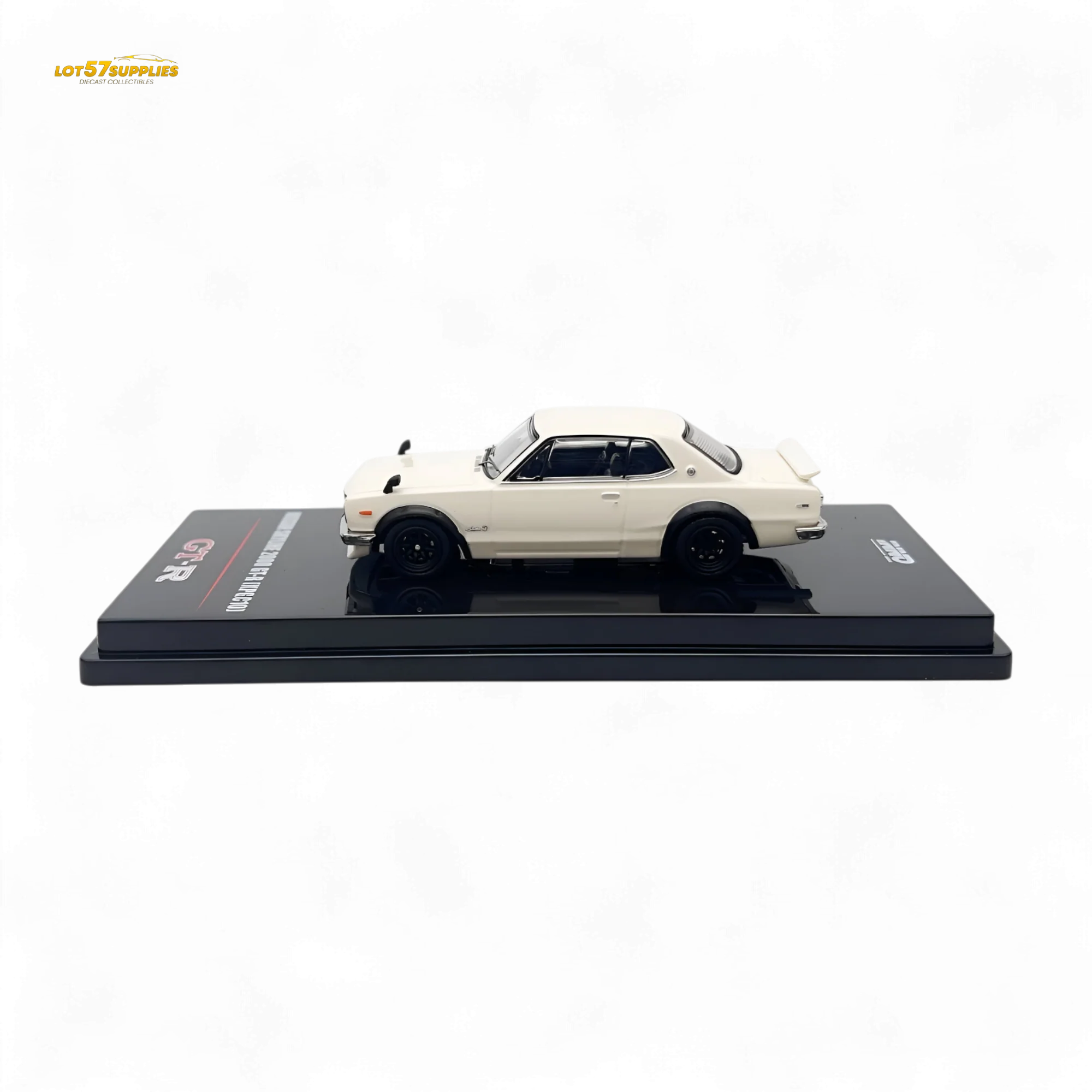 Inno64 Nissan Skyline 2000 GT-R KPGC10 White 1:64 - Image 2