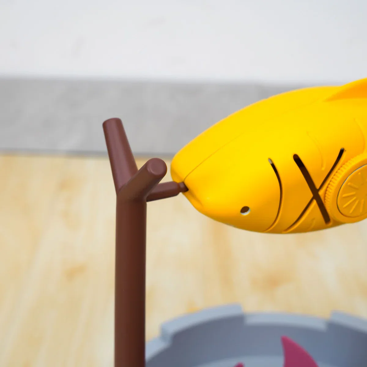 Interactive Cat Treat Dispenser & Slow Feeder – Grilled Fish Puzzle Toy - Image 3