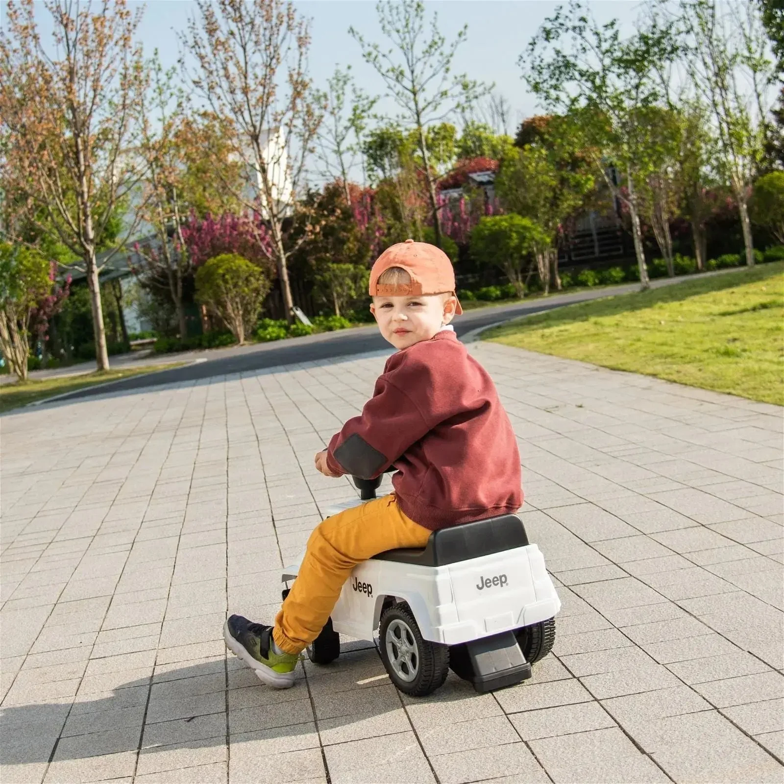 Jeep Rubicon Foot to Floor Ride-On for Toddlers - Image 16
