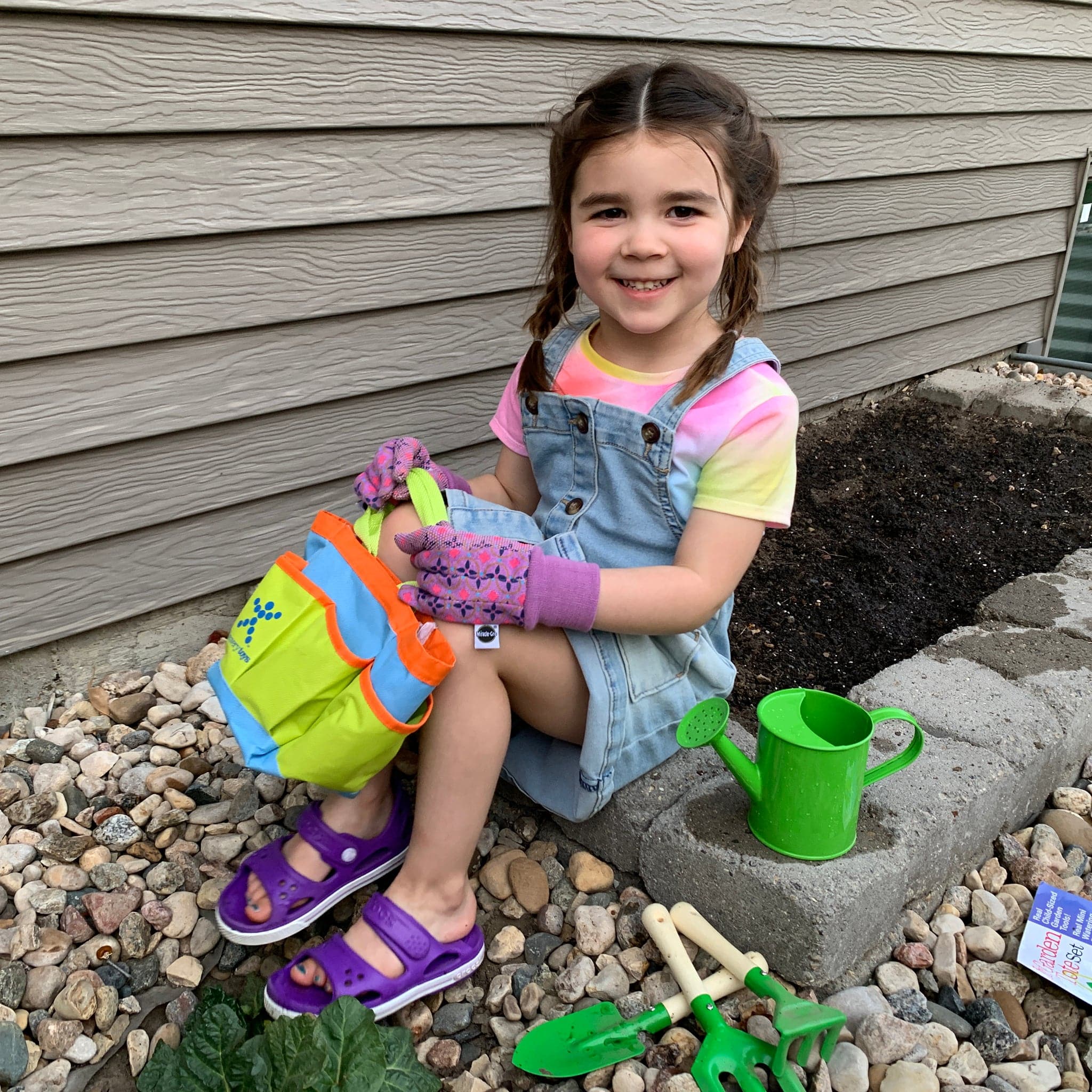 JR. GARDEN TOTE & Tool Set - Image 11