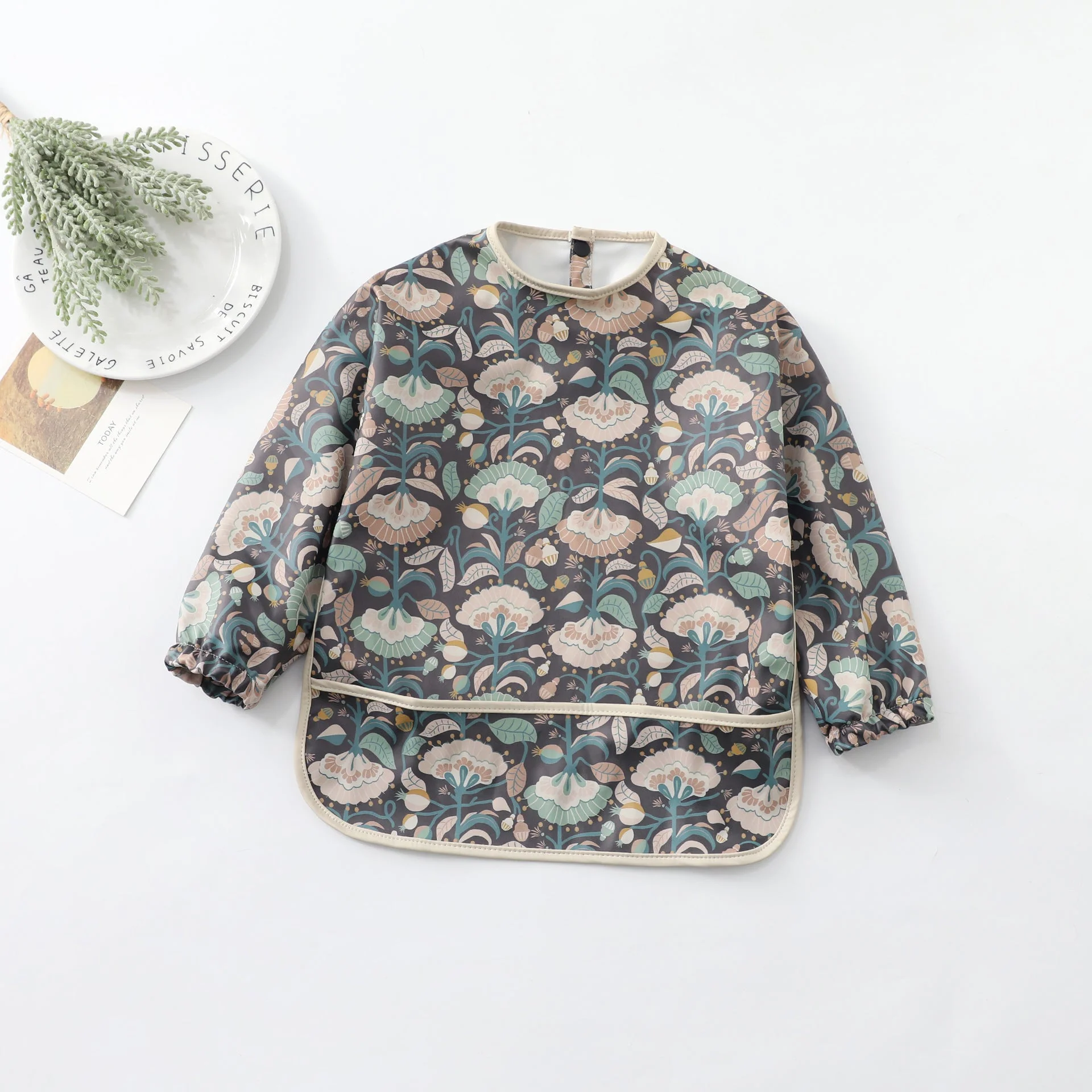 Kids' Bib Reverse Dressing - Image 18