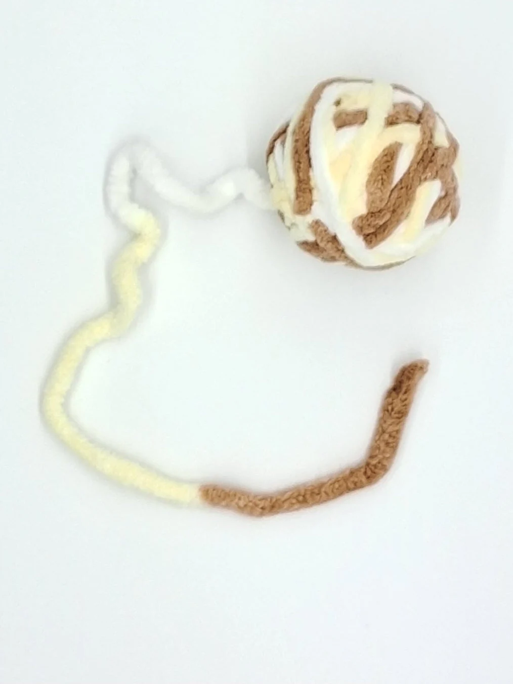 Kitty Cat Yarn Ball (LARGE) - Image 7