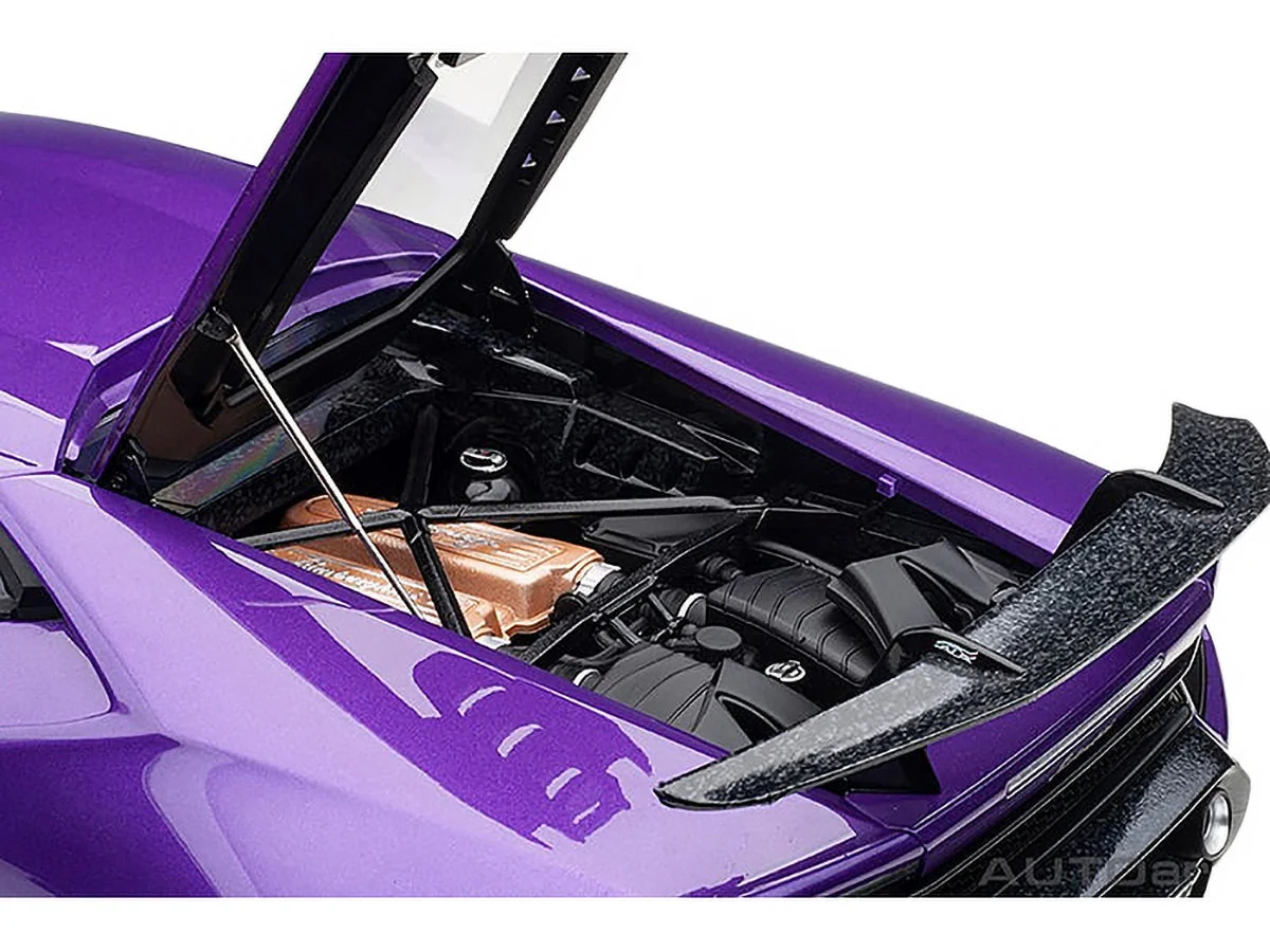 Lamborghini Huracan Performante Viola Pasifae / Pearl Purple with Black Wheels 1/12 Model Car by Autoart - Image 5