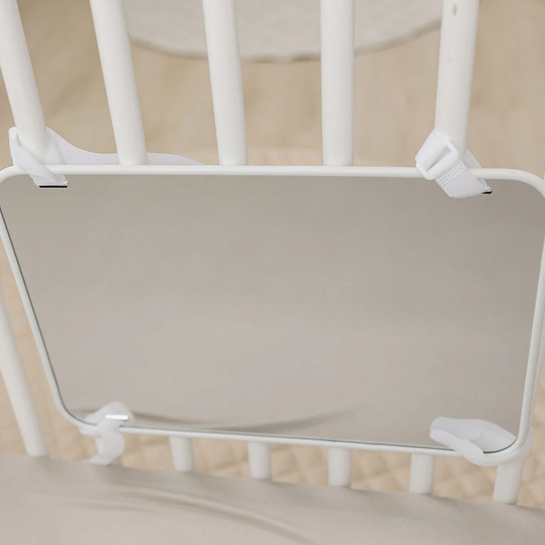 Large, Double-Sided Baby Mirror with High Contrast Images - Image 4