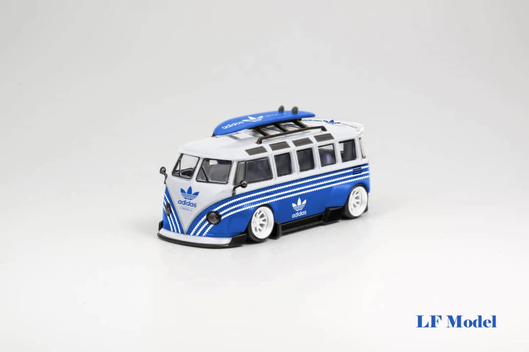 LF Model Volkswagen T1 Kombi with Surfboards Blue/White 1:64 - Image 2