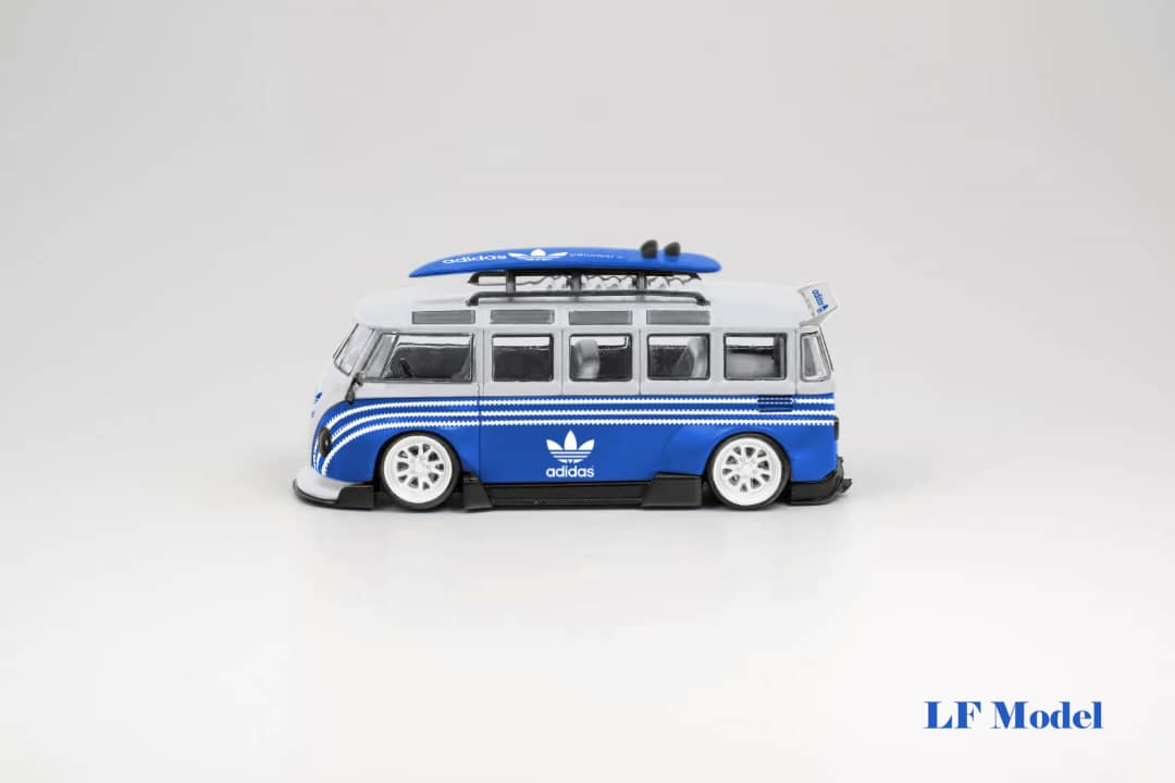 LF Model Volkswagen T1 Kombi with Surfboards Blue/White 1:64 - Image 5