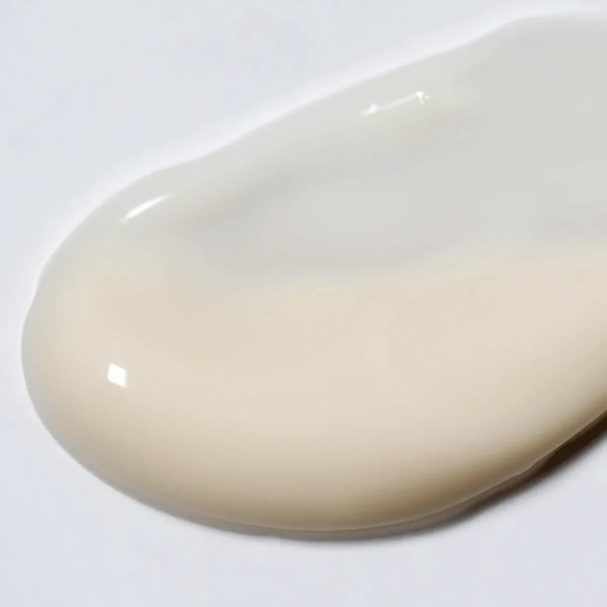 Light Therapy Boosting Eye Cream - Image 8