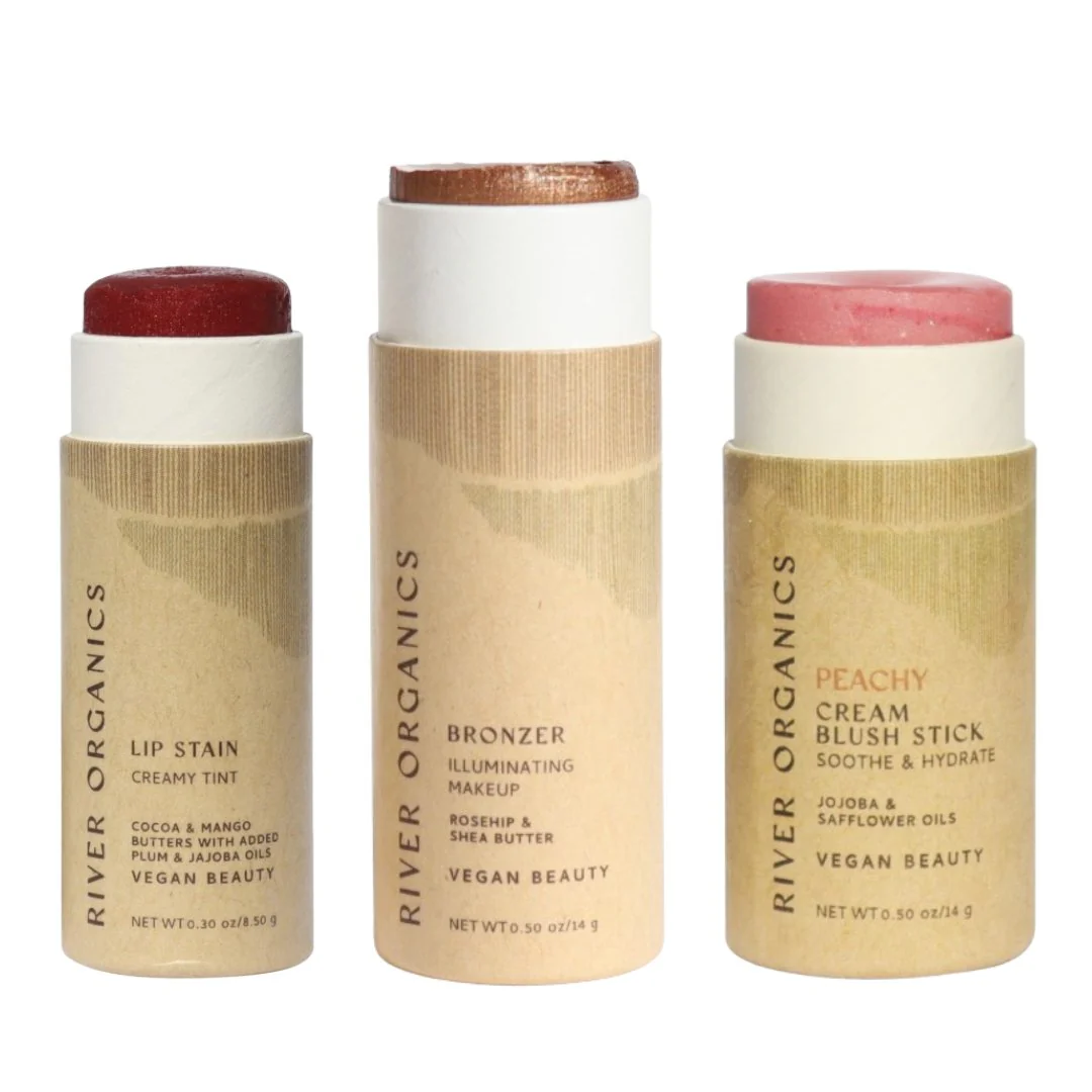 Lip + Highlighter + Blush Set - Image 10