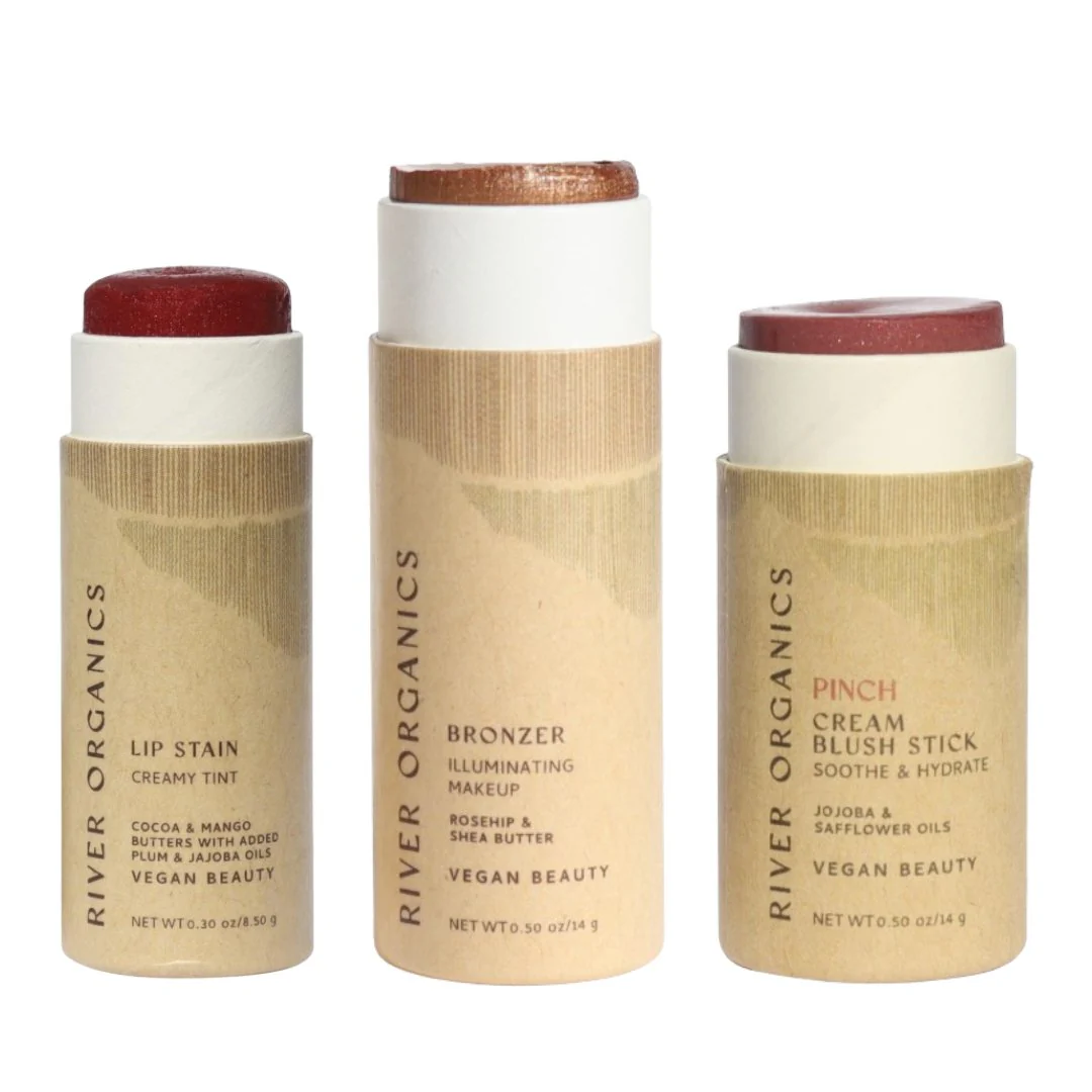 Lip + Highlighter + Blush Set - Image 13