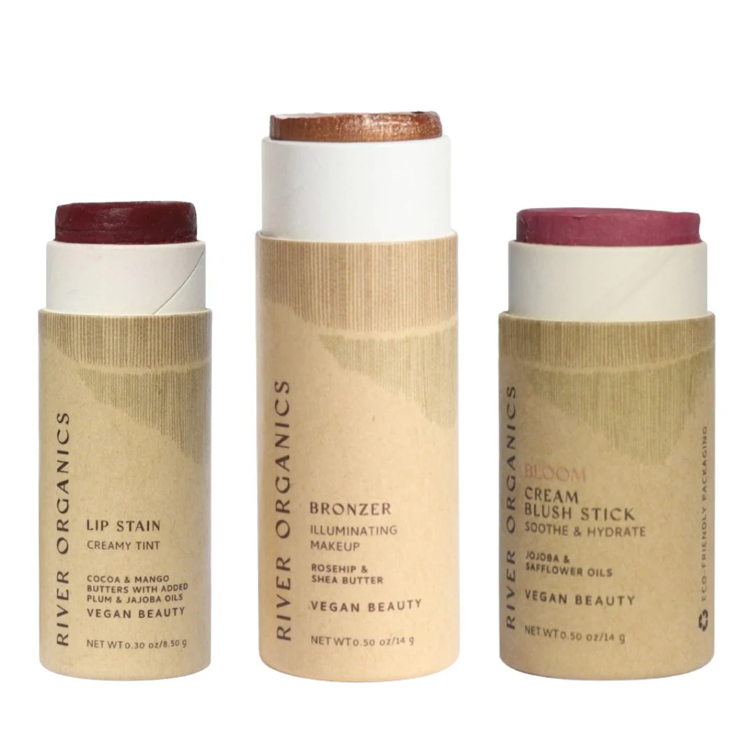 Lip + Highlighter + Blush Set - Image 15