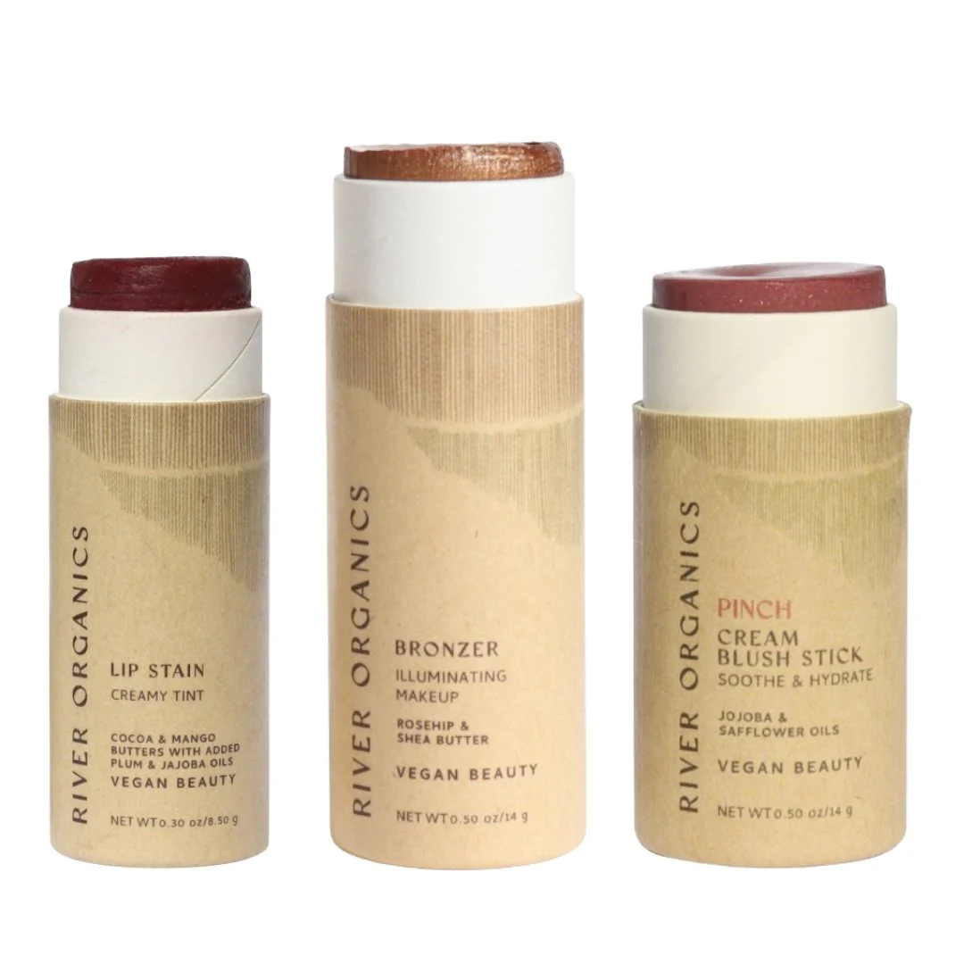 Lip + Highlighter + Blush Set - Image 17
