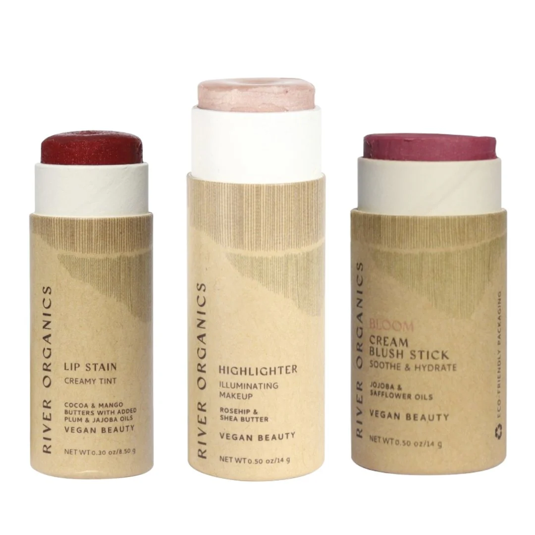 Lip + Highlighter + Blush Set - Image 8