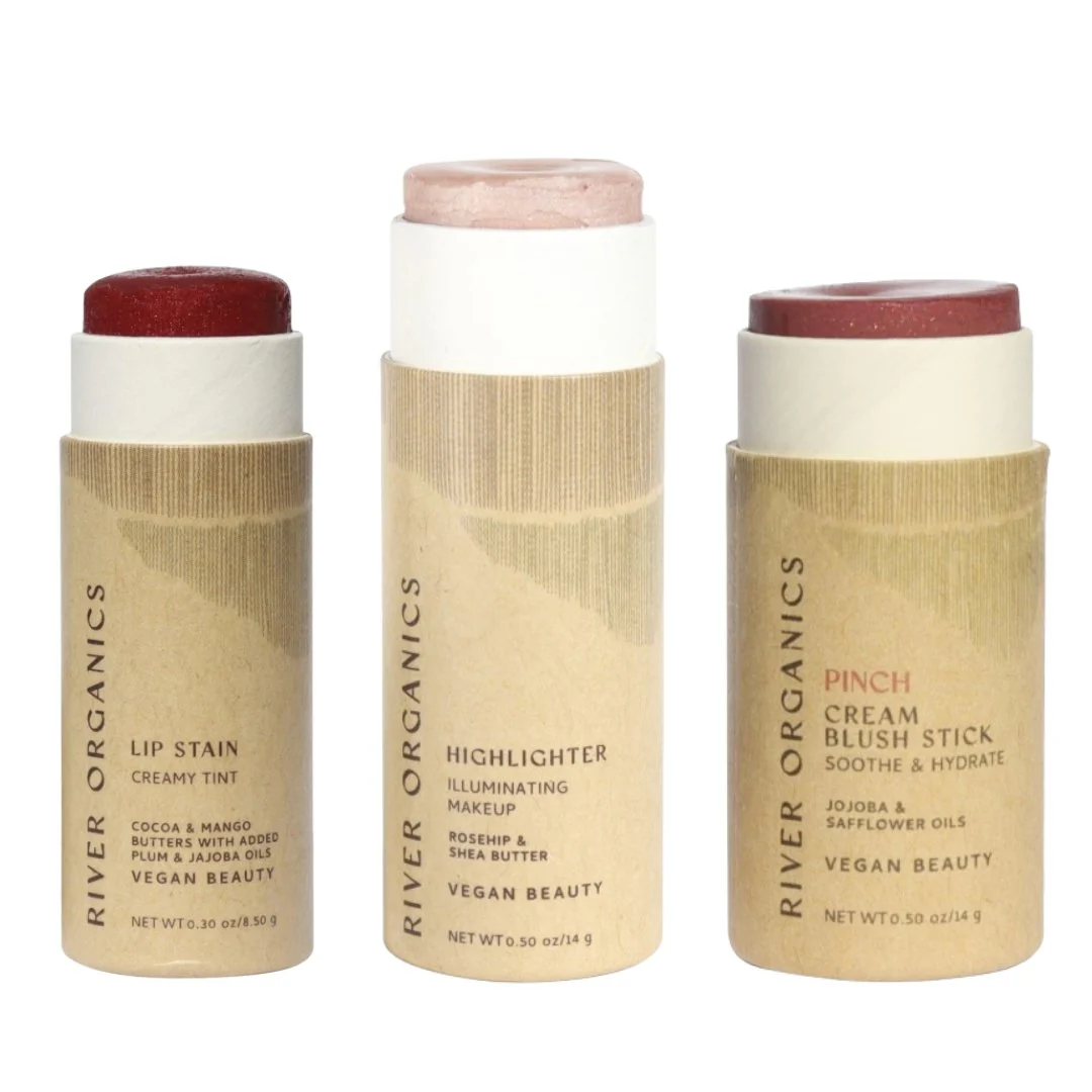 Lip + Highlighter + Blush Set - Image 9