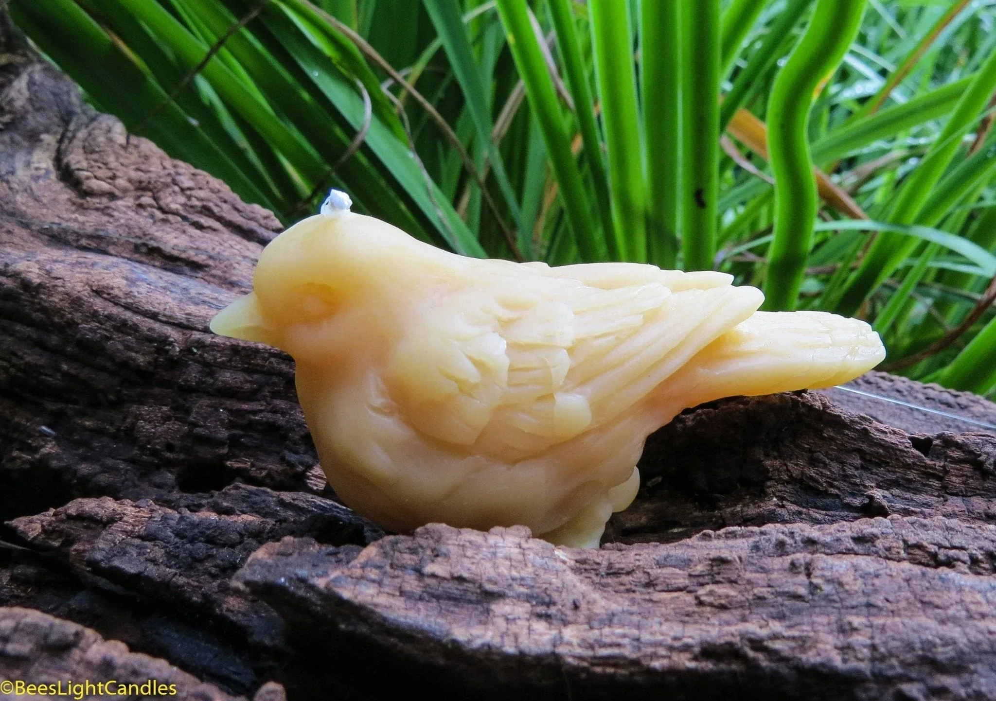 Little Bird Beeswax Candle - Image 2
