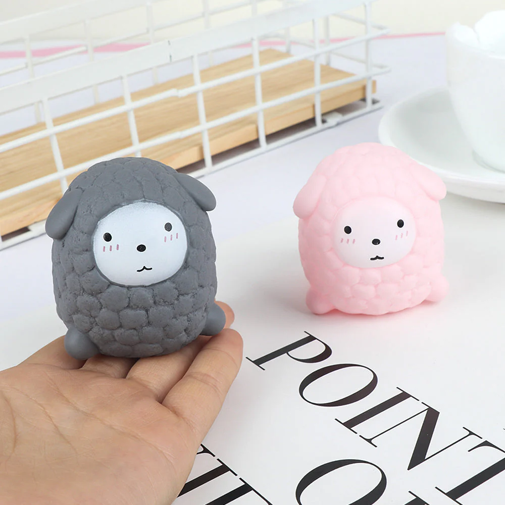 Little sheep decompression toy - Image 2