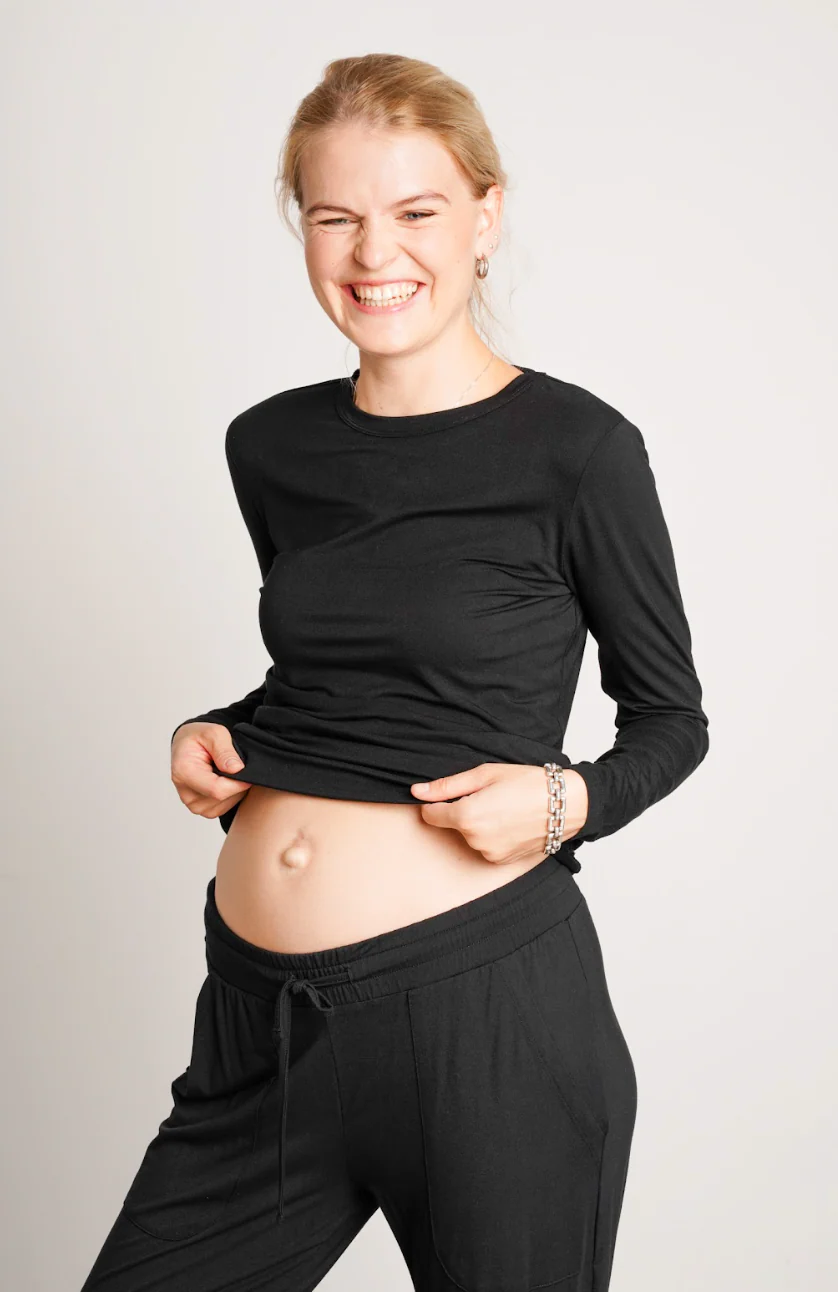 Liv Long Sleeve Crew Neck Tee - Image 9