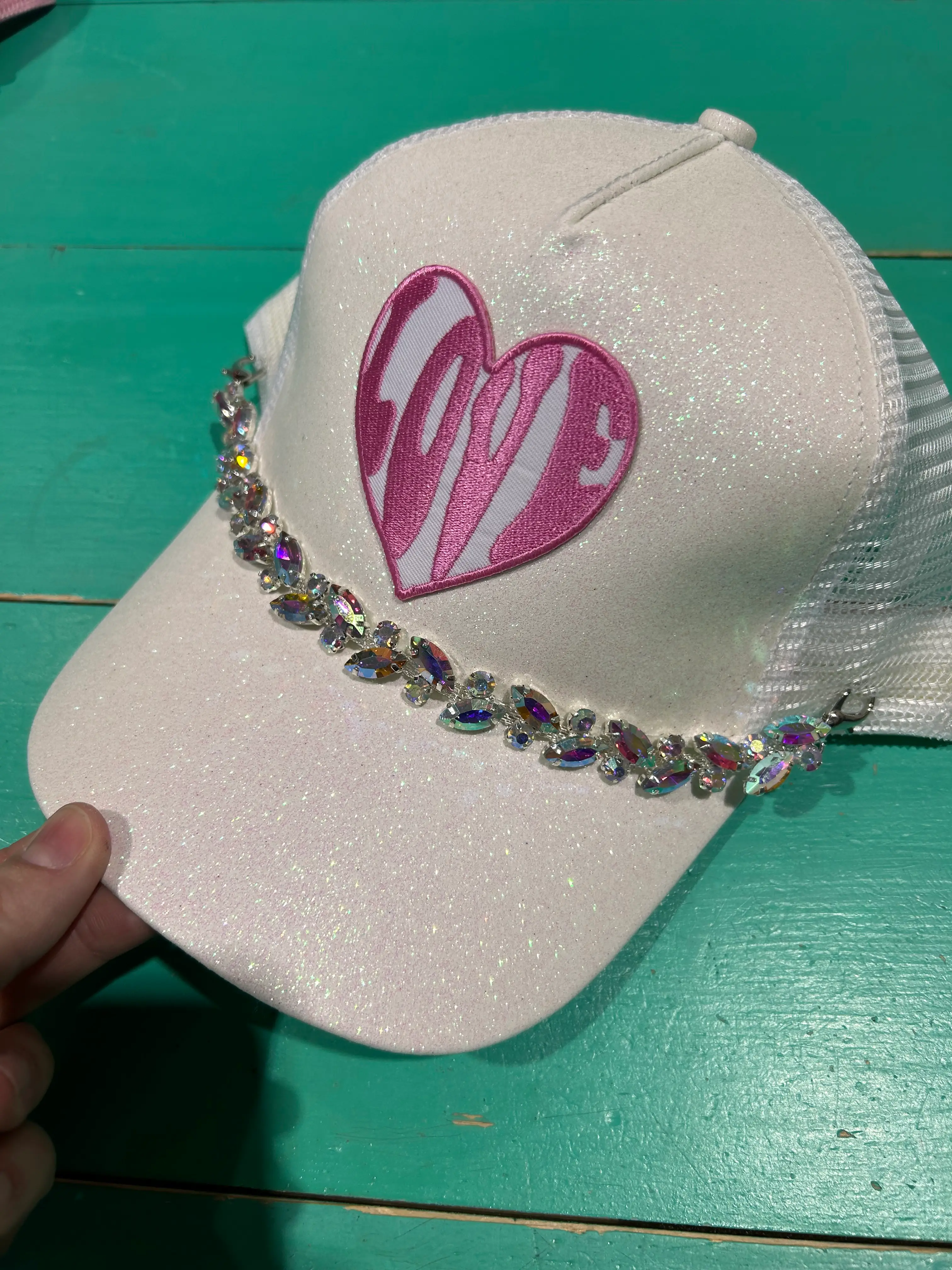 Love Heart Trucker - Image 3