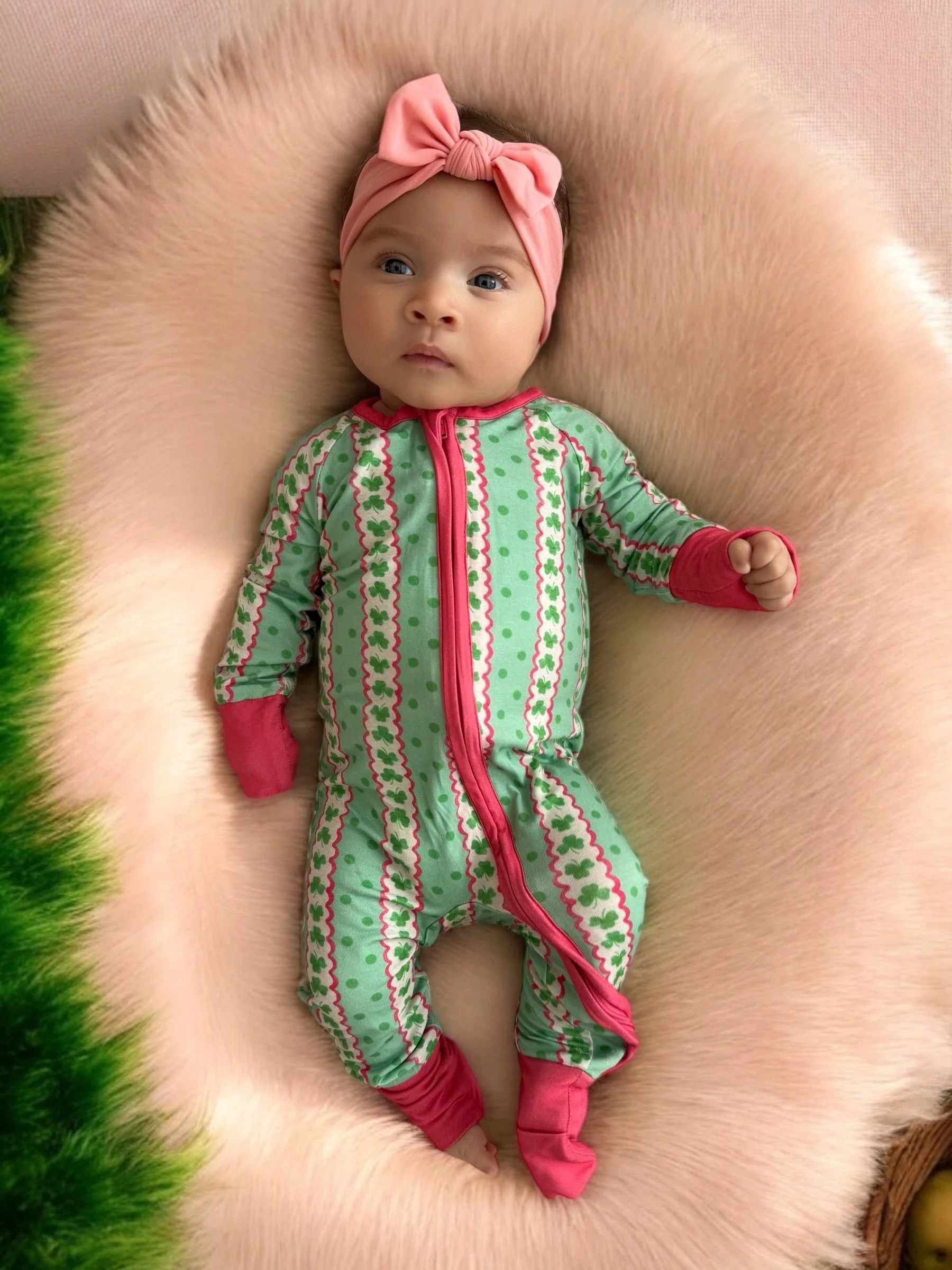 Lucky Clovers (Convertible Zip Footies)