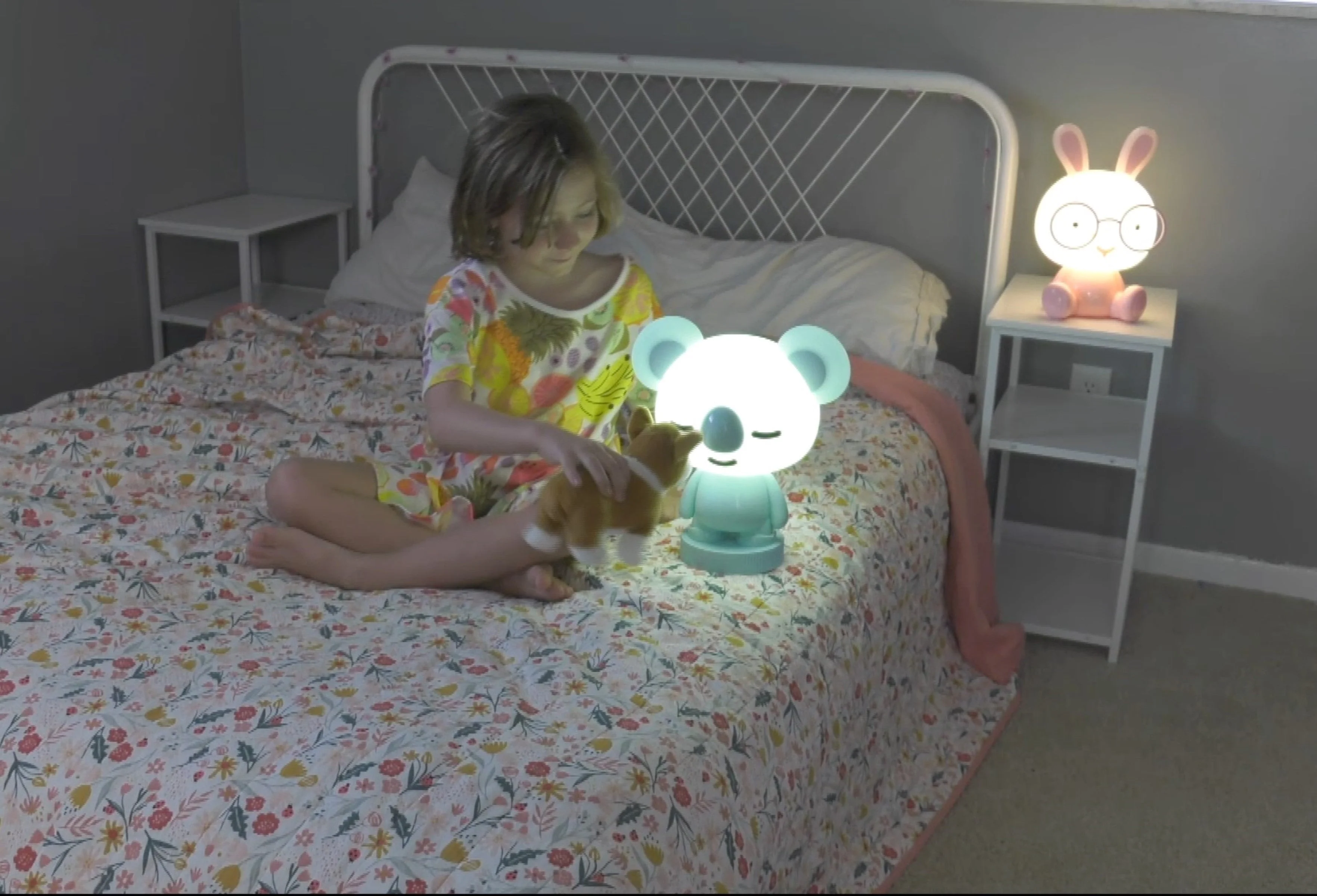 Lumi Pals Kid's Table lamp/ night light Pedestal Bunny Style Animal - Image 10
