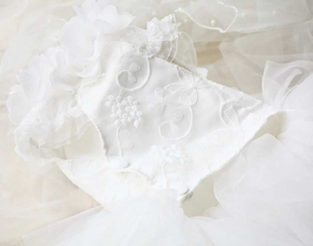 Luxury Classic White Pet Wedding Dress Elegant Floral Tulle Dog Dress - Image 7