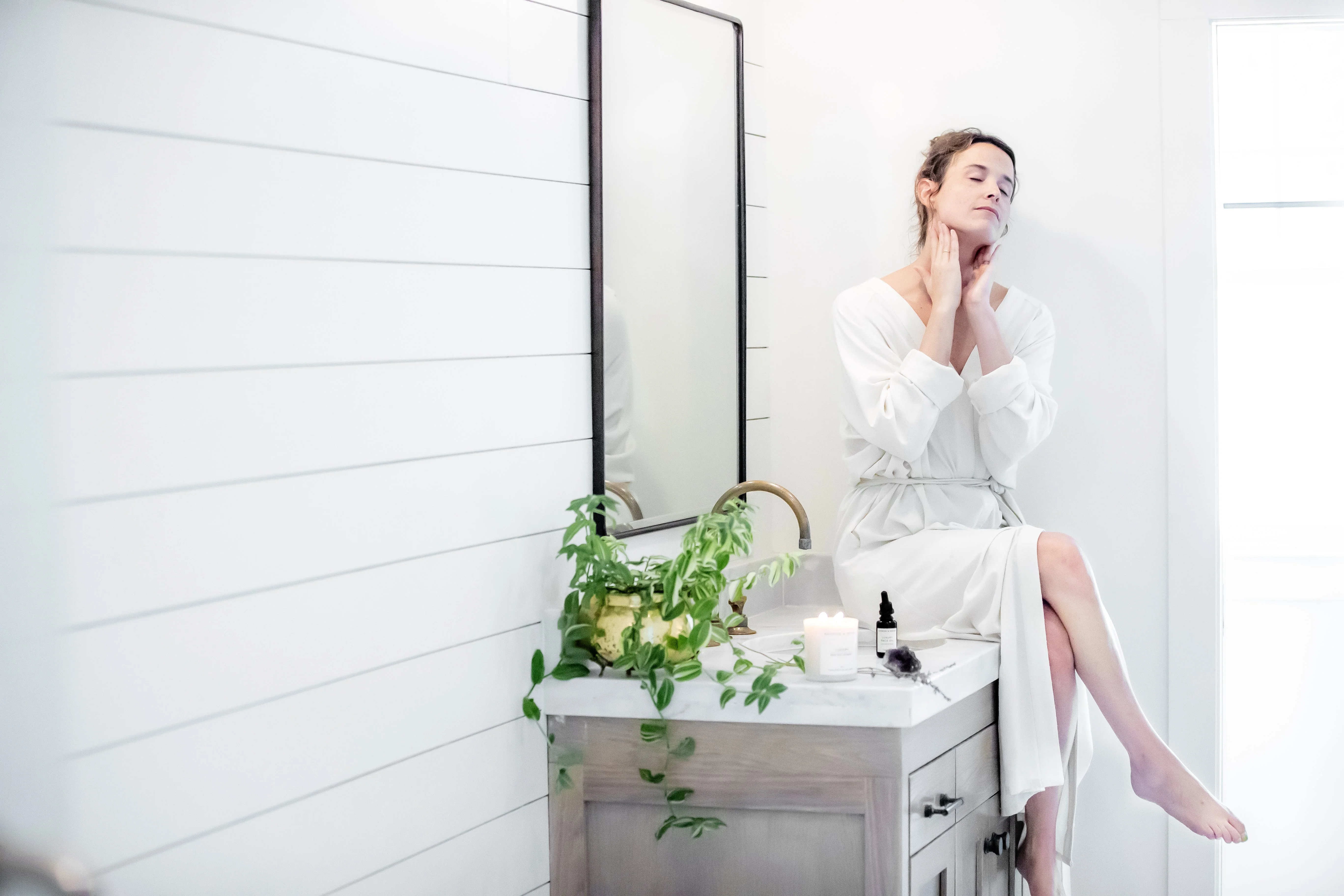 Luxury Face Oil - Image 3