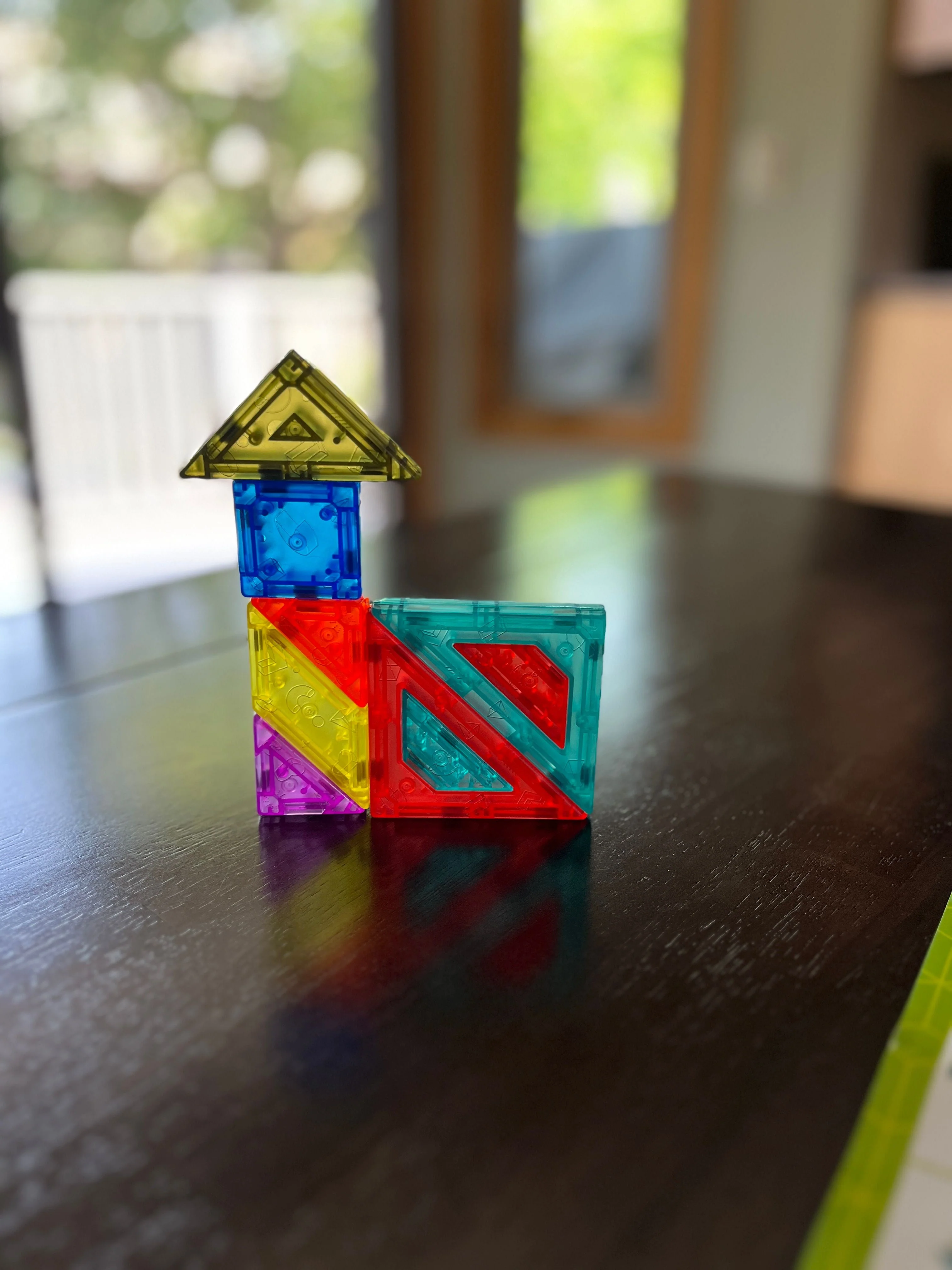 MAGNETIC 9-PIECE TANGRAM Puzzle Challenge - Image 2