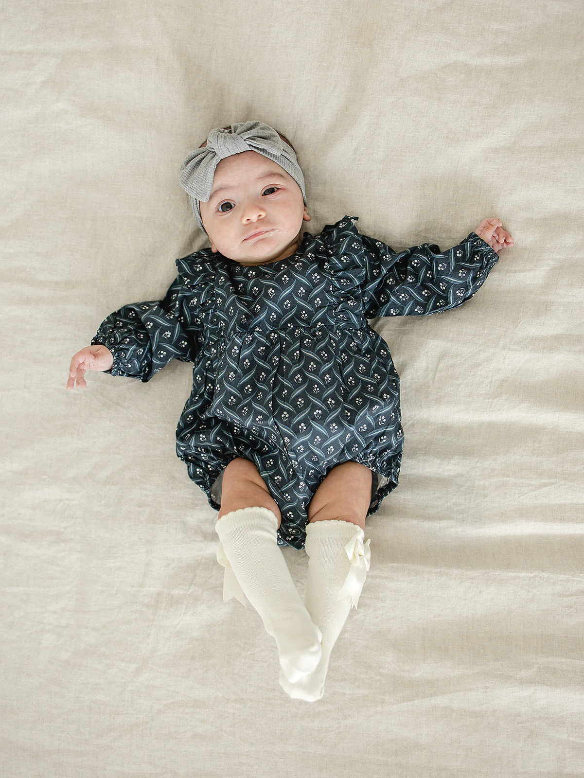 Mebie High Rise Bow Socks - Image 13