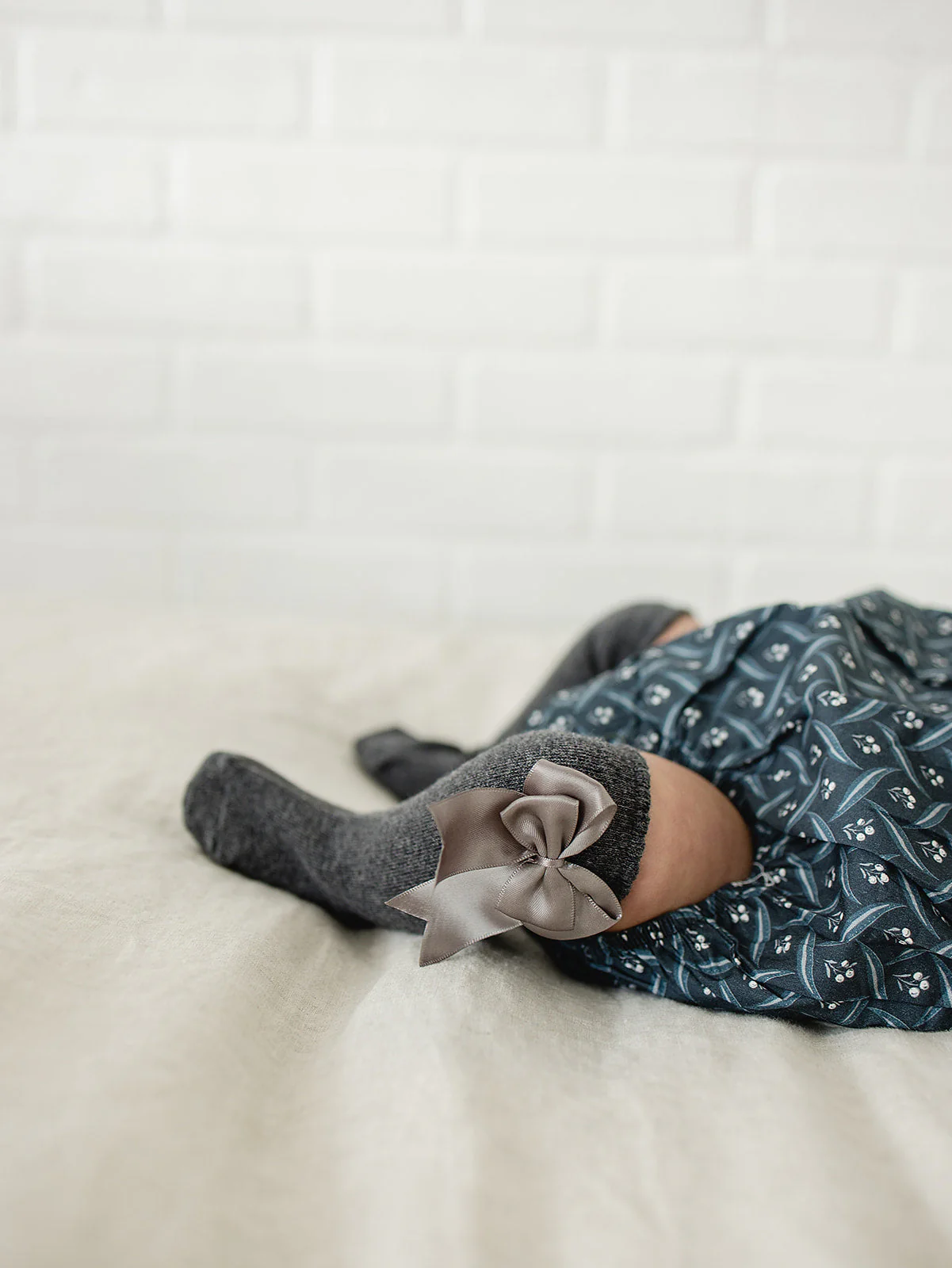 Mebie High Rise Bow Socks - Image 14