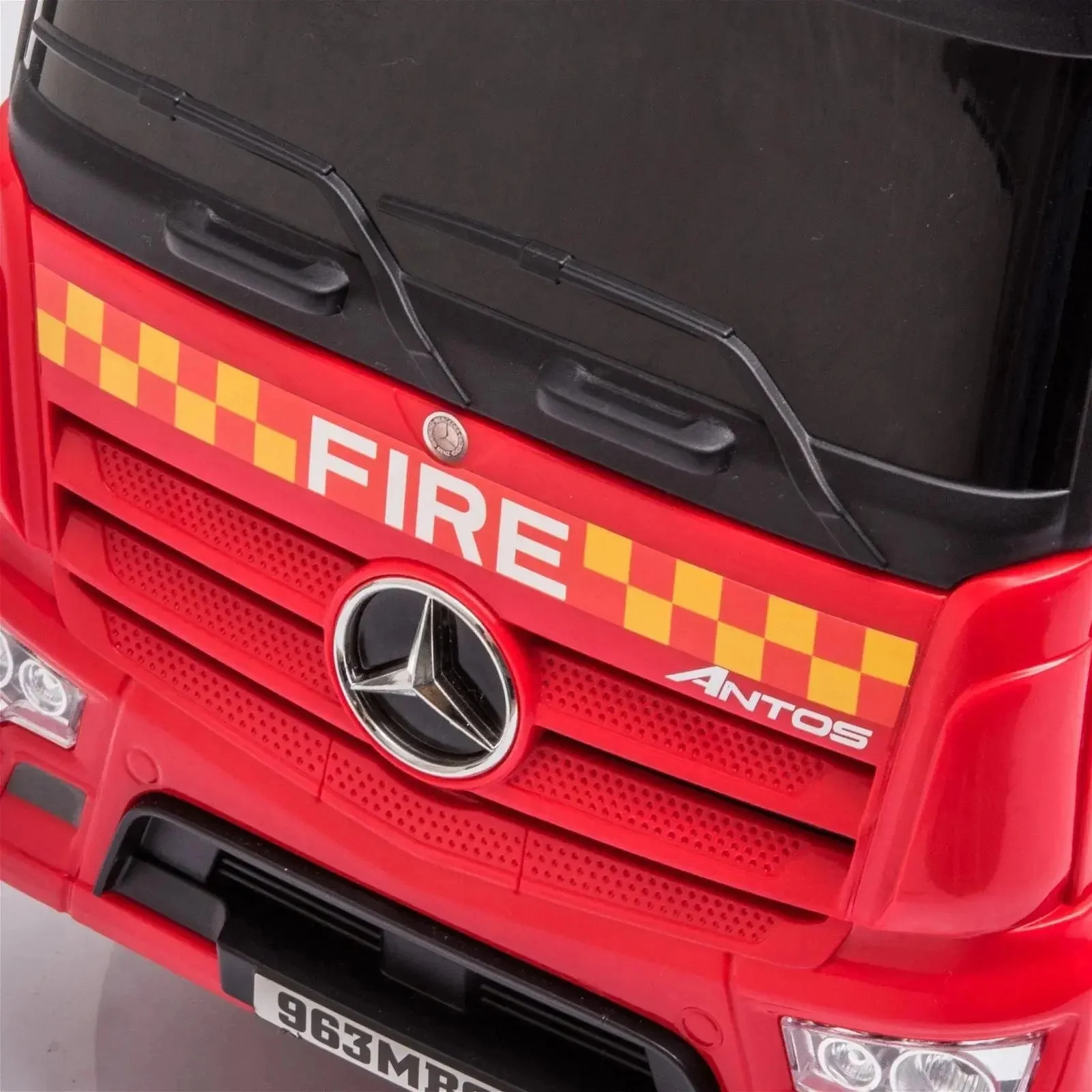 Mercedes Antos Kids' Foot to Floor Ride-On - Image 15