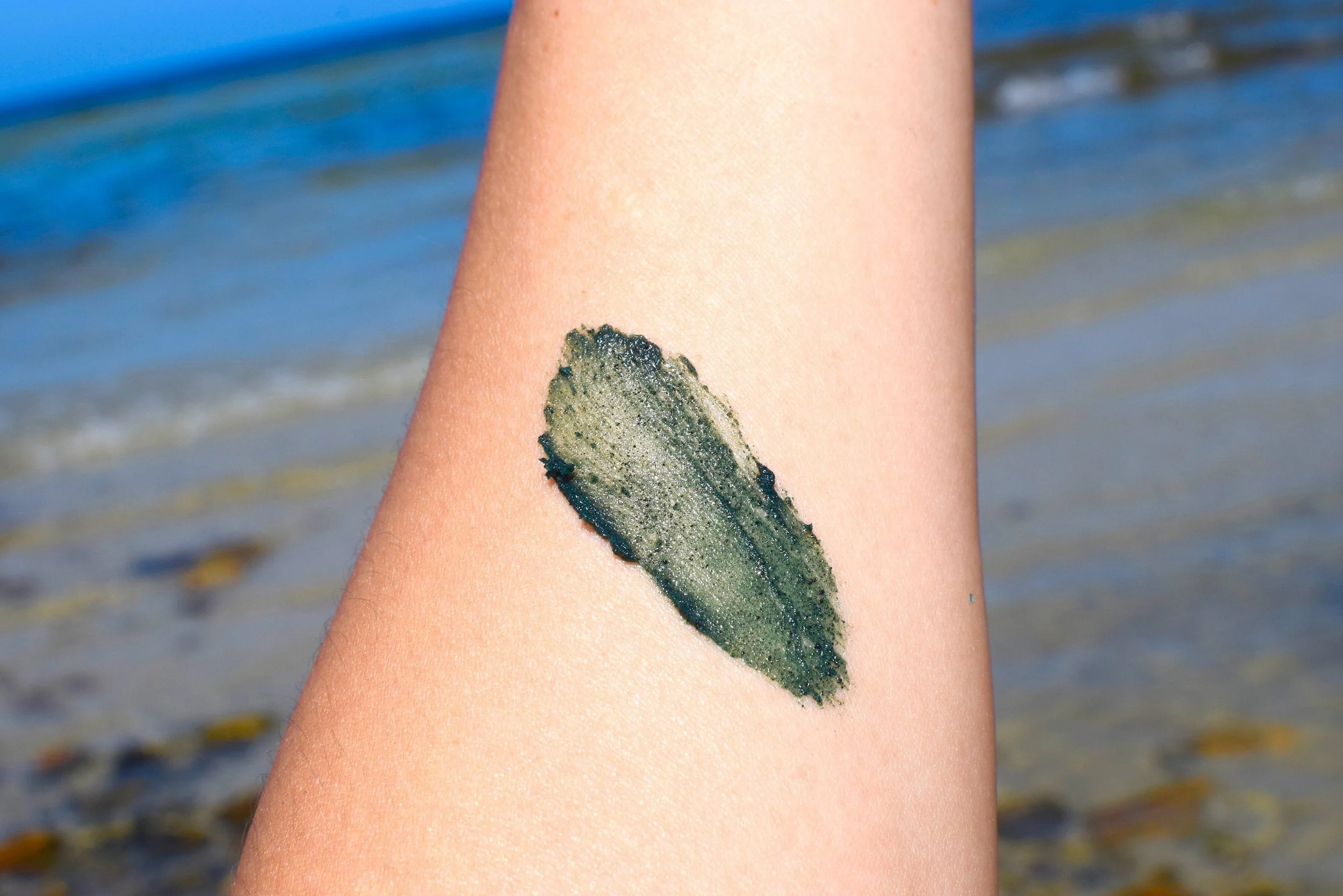 Mermaid Makeup Balm - Image 5