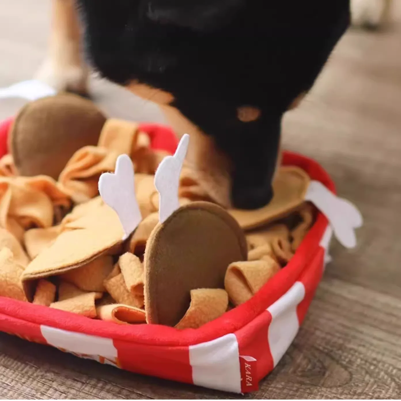 Milou & Lumi Pet Snuffle Mat Treat Hiding Toy - Fried Chicken - Image 4