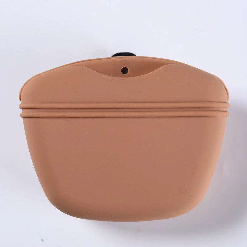 Milou & Lumi Portable Pet Training Snack Purse - Image 3