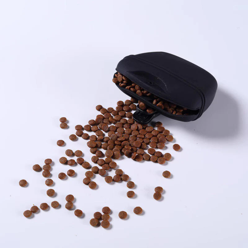 Milou & Lumi Portable Pet Training Snack Purse - Image 6