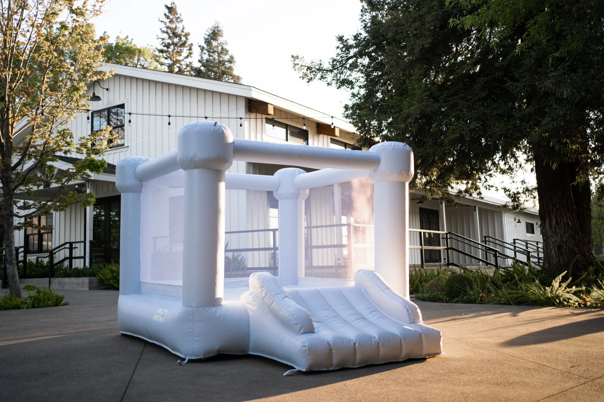 Mini Leo - Muted Blue Bounce House - Image 3