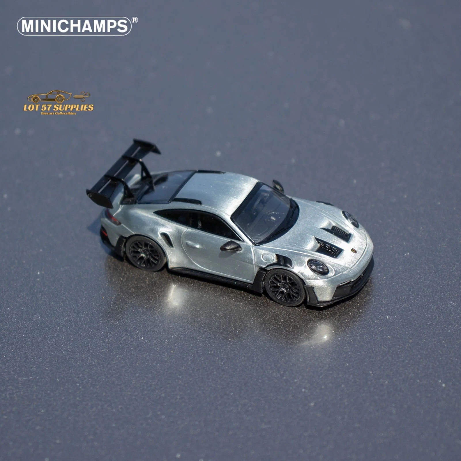 Minichamps Porsche 911 GT3 RS Raw Silver 1:64 - Image 4