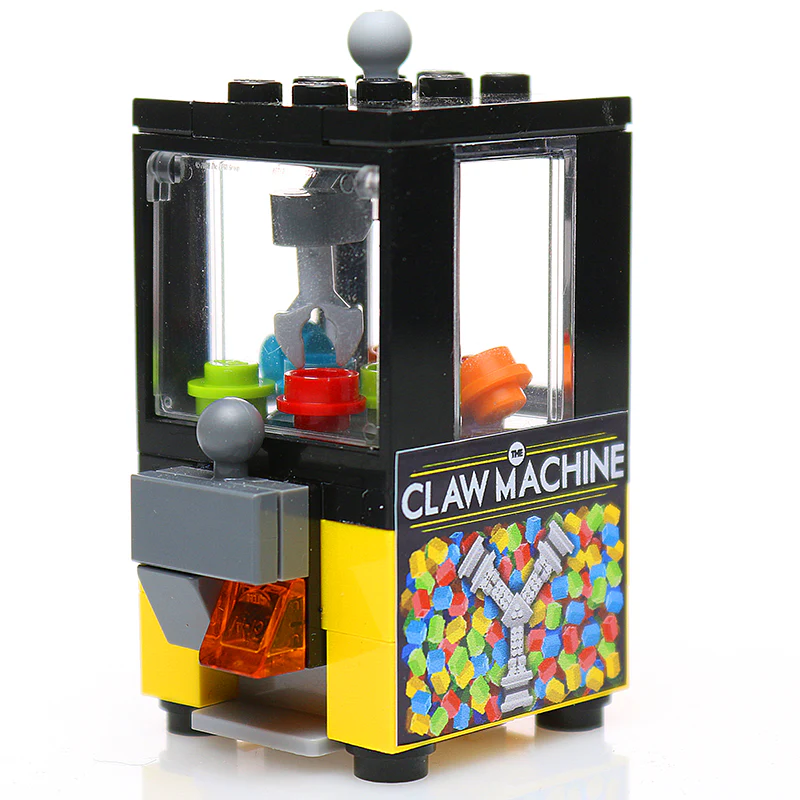 Minifig-Scale Arcade Claw Machine Building Set made from LEGO parts - Image 2
