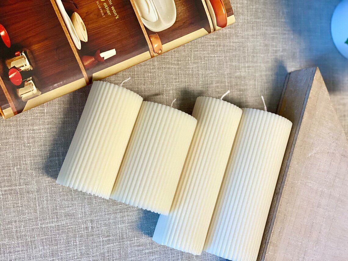 Minimalist Ribbed Candles for Effortless Home Decor - Image 3