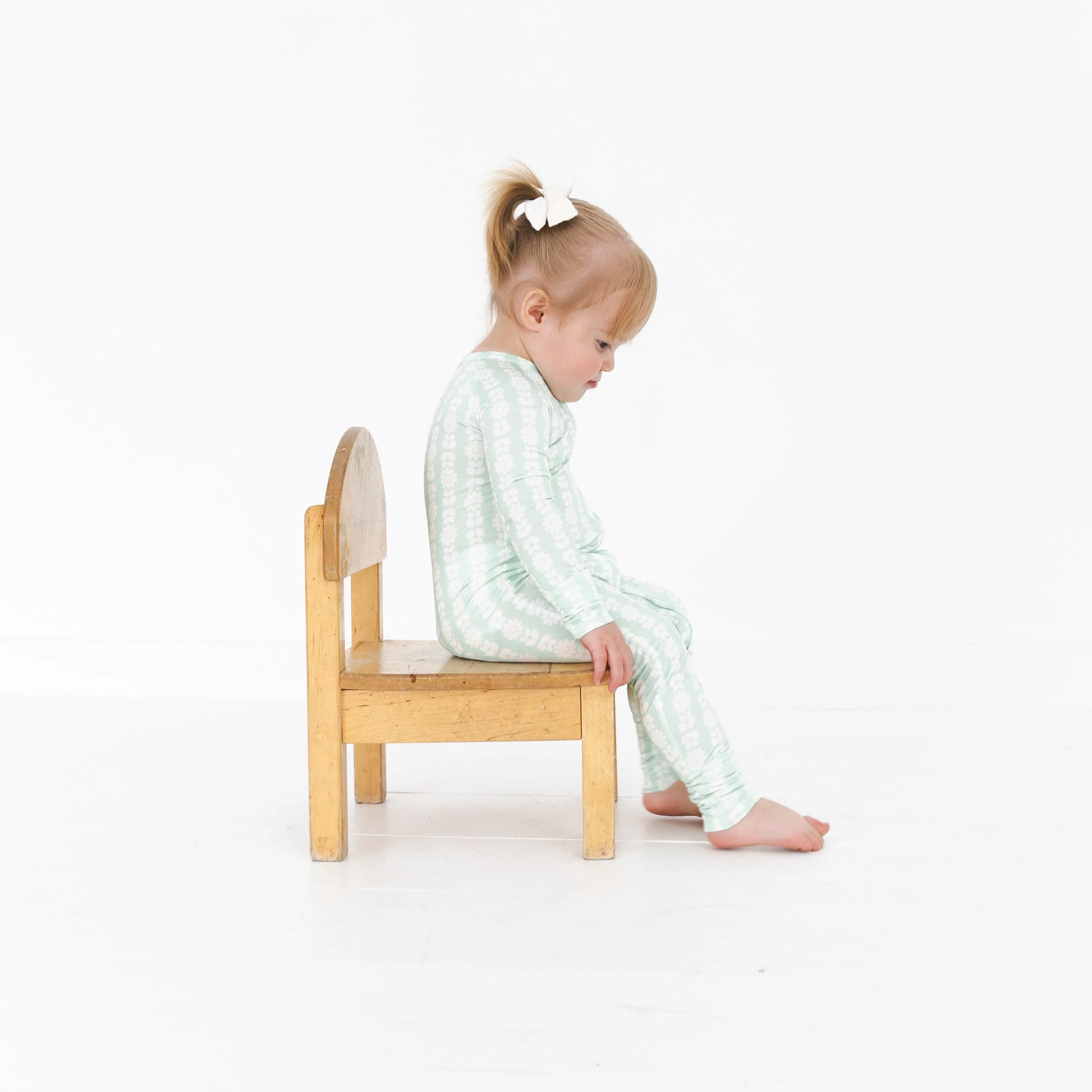 Mint Meadows Bamboo Sleeper - Image 4