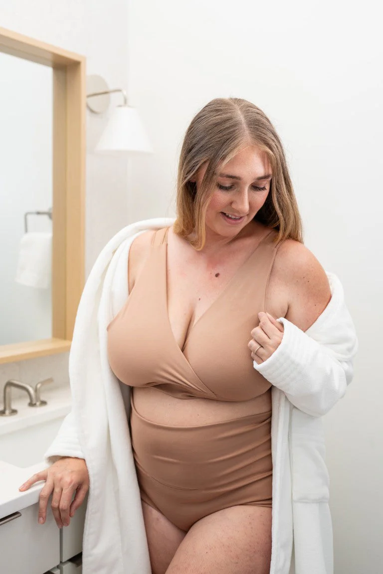 Mocha Mousse FourthWear Postpartum Bralette 3-set + Breast Ice and Heat Therapy Packs - Image 2
