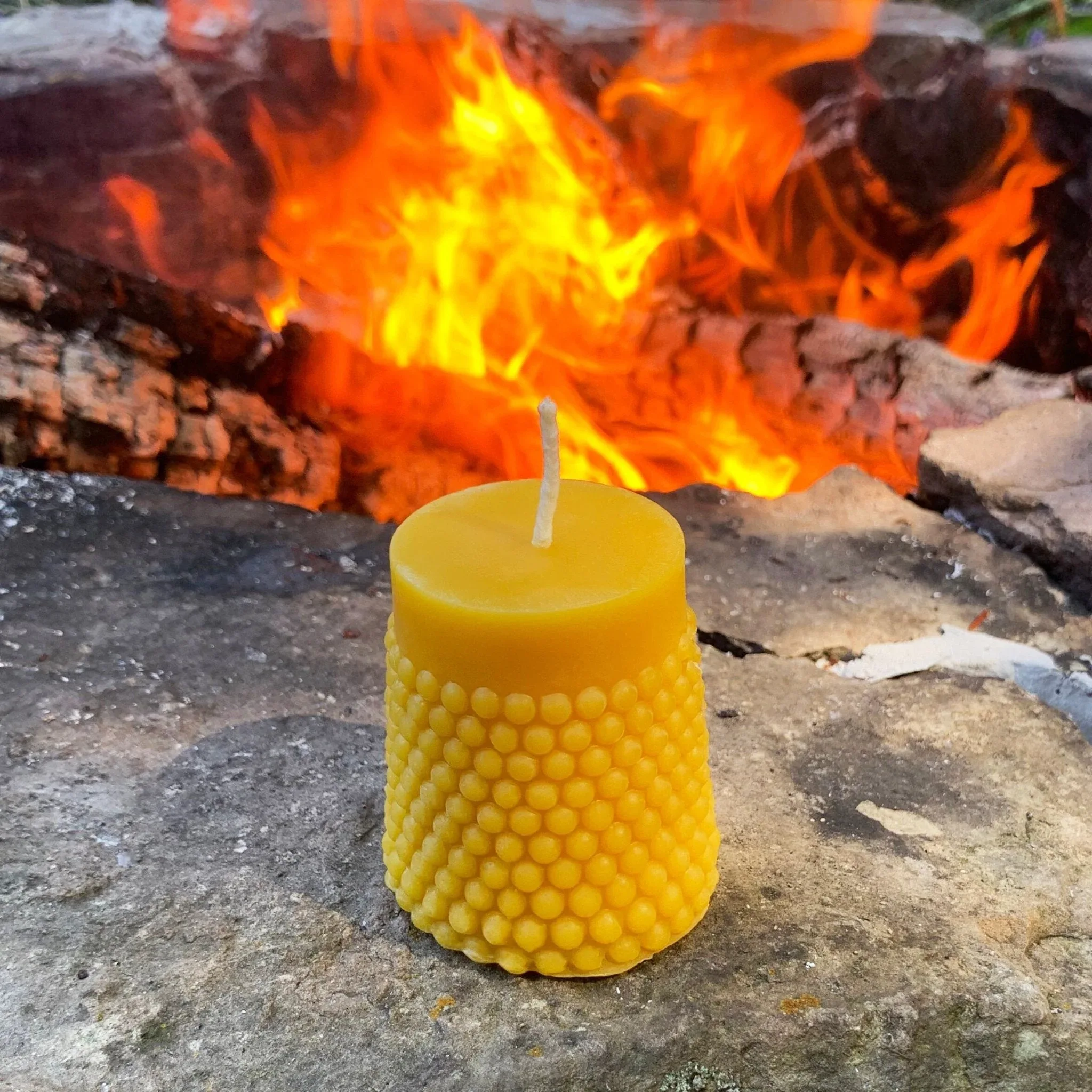 Modern Pillars | Bubbly & Diamond Beeswax Candles - Image 2