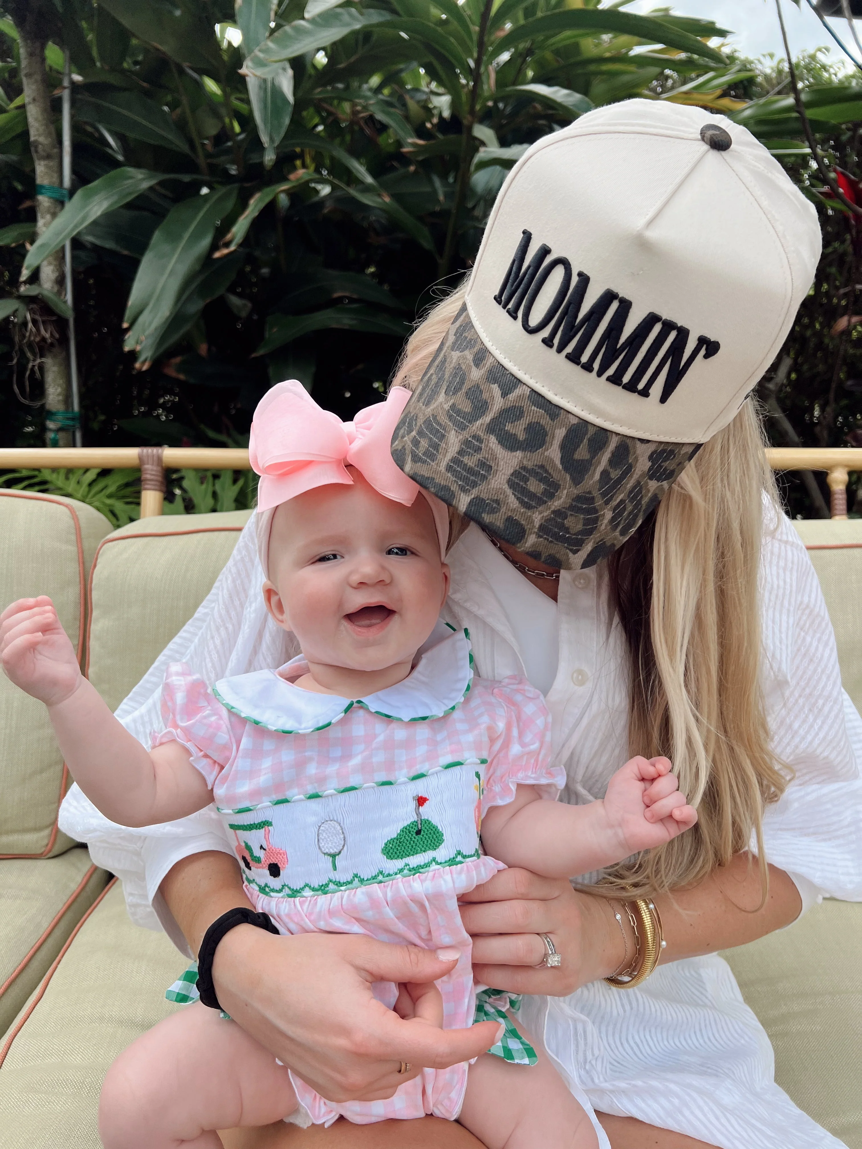 Mommin' - Vintage Trucker Hat - Image 3