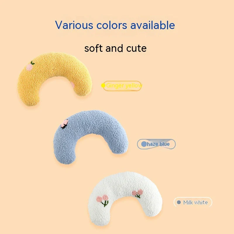 Moon Shape Pet Sleeping Pillow - Image 3