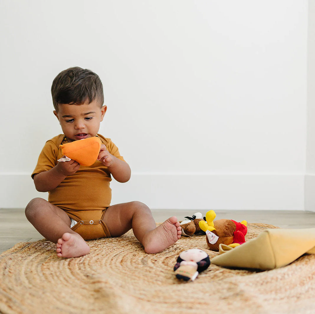 My First Thanksgiving Toy with Plush Gobble Turkey, Teddy Bear, Little Pumpkin Pie - Image 6