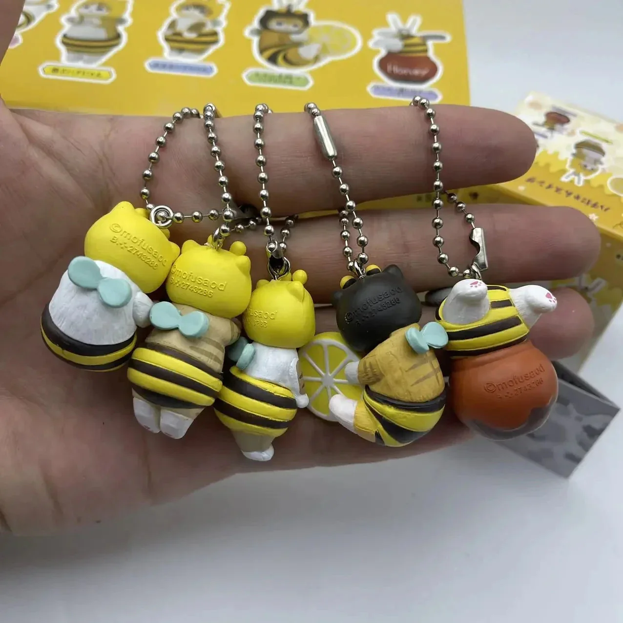 New Mofusand Bee Shaped Blind Box Twisted Egg Bee Cat Anime Figure Ornament Cute Doll Handmade Model Decor Toy Kid Birthday Gift - Image 4