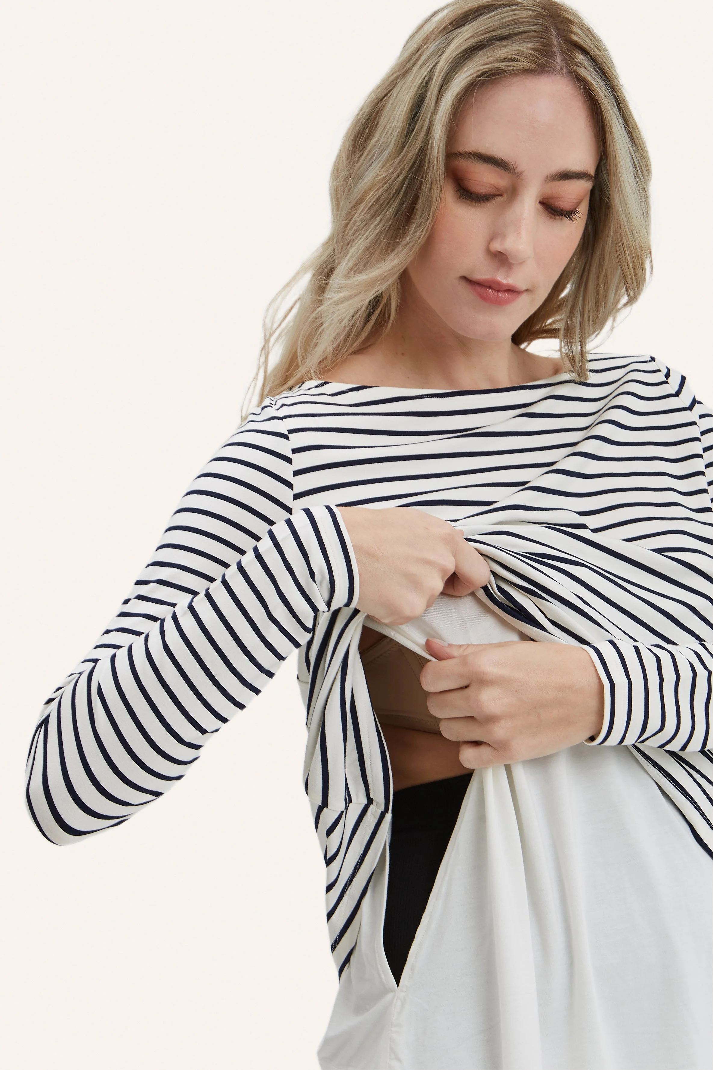 Nicolette Nursing Top - Image 6
