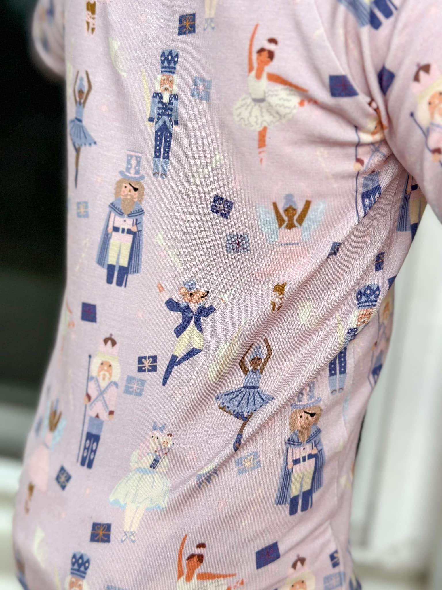 Nutcracker Print Bamboo Zippy Romper *Newborn left - Image 8