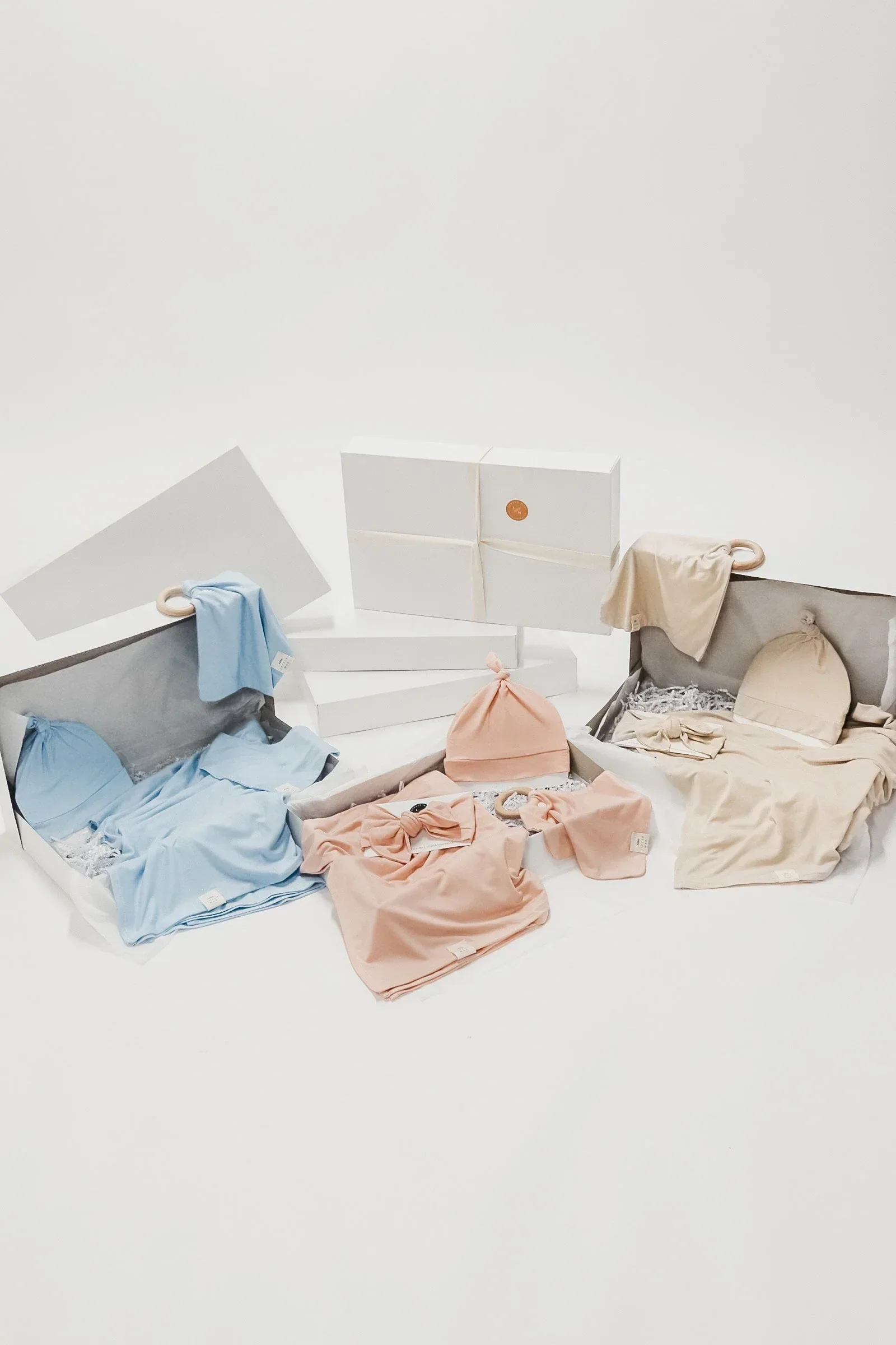 Oat Ribbed Gift Box - Image 3