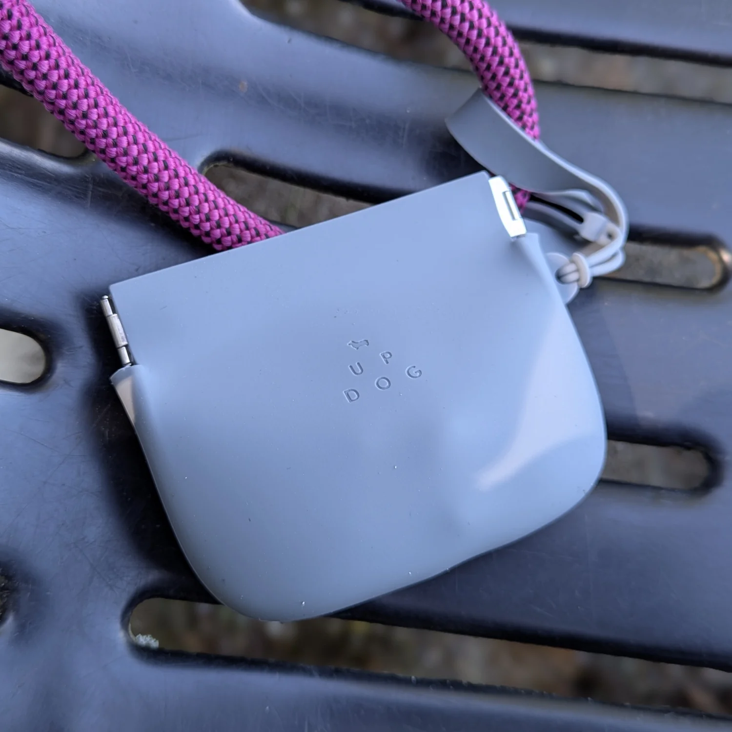 One-Hand Treat Training Pouch - Image 7