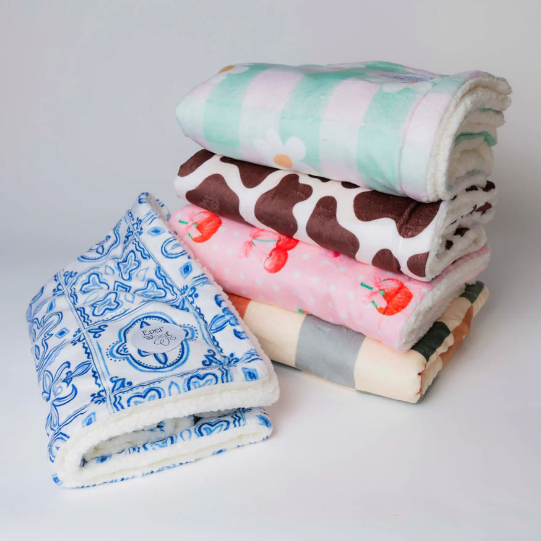 Oopsie Daisy Dog Blanket - Image 2